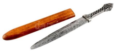 Római gladius replika, tömör fém, fa hüvellyel, h: 43,5 cm