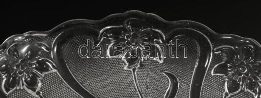 Préselt üveg talpas kínáló. Jelzés nélkül, hibátlan, d: 29 cm, m: 16,5 cm