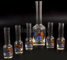 J. &amp; L. Lobmeyr címermintás snapszos készlet. Kínálóüveg 5 darab pohárral. cca 1960, Bécs, zománcfestett címermintával díszített, jelzett, kis kopással, m: 12-21,5 cm /// J. &amp; L. Lobmeyr schnapps set with coat-of-arms motif. Serving bottle with 5 glasses. ca. 1960, Vienna, decorated with enamel-painted coat-of-arms motif, marked, with minor wear, height: 12?21.5 cm.