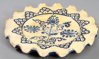 cca 1940 Bertalan Korond falitányér, mázhibákkal, d: 21 cm