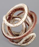 Murano studióüveg asztaldísz. Aranylemez beolvasztással díszített, anyagában színezett kézzel formázott vastag üvegszál, jelzés nélkül, hibátlan, 13x11 cm