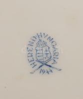 Herendi Viktória mintás fedeles váza. Jelzett, szájánál repedéssel, m: 25 cm