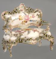 cca 1890-1920 Dornheim, Koch, &amp; Fischer porcelán szék asztaldísz, jelzett, ragasztott, 13x12 cm