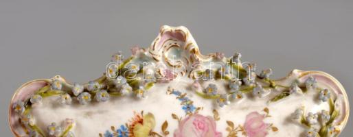 cca 1890-1920 Dornheim, Koch, &amp; Fischer porcelán szék asztaldísz, jelzett, ragasztott, 13x12...