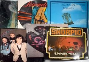 9 db bakelit lemez: Bergendy - Ötödik Sebesség; Skorpio - Ünnepnap; Piramis; Locomotiv GT (LGT) - Bummm!; stb. Vegyes állapotban.