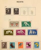 Hagyatéki anyag, benne 10 db kisebb-nagyobb berakó és album sok-sok bélyeggel (Spanyolország, Svájc,...