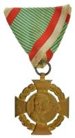 1908. "Katonai Jubileumi Kereszt" aranyozott bronz kitüntetés mellszalagon T:VF, kopott aranyozás / Hungary 1908. "Diamond Jubilee Cross for the Armed Forces" gilded bronze decoration with ribbon C:VF, gild worn NMK 269.
