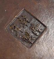 Kínai réz / bronz tálka, sárkány figurális fülekkel, jelzett, 11x8,5 cm