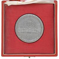 1962. "Csepel SC - 50 év" egyoldalas Zn emlékérem, hátoldalán névre szóló gravírozással "Bodó Árpád Elvtársnak Kiváló eredményért." eredeti dísztokban (55mm) T:AU