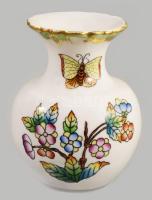 Herendi Viktória mintás váza. Jelzett, kis kopással, m: 7 cm