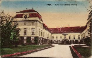 1917 Pápa, Esterházy kastély. Vasúti levelezőlapárusítás 131. (kis szakadás / small tear)