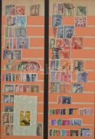 Európai országok érdekes régi összeállítása nagyalakú 16 lapos régi csatos berakóban, a gerince elvá...