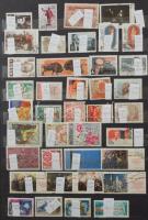 Szovjetunió összeállítás 12 lapos nagyalakú berakóban, benne képes, sok motívum bélyeg