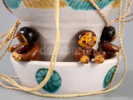 Kumpost Éva (1934-1994): Hőlégballon. Jelzett, sérült, m: 22 cm