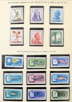 Hiányos magyar gyűjtemény az 1962-1976 közötti időszakból előnyomott albumlapokon filázva, borítóban...