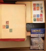 Kis vegyes hagyaték tétel, benne régi és modern külföldi, magyar bélyegek és kivágások, régi üres cs...