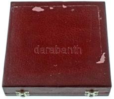 DN "Vitorlázó repülő" rátétes egyoldalas, öntött bronz emlékérem kissé kopott dísztokban (...