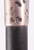 Sétabot puttó alakos neorokokó ezüst (Ag) markolattal, jelzett, h: 87 cm