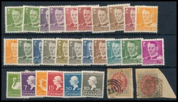 Dánia 29 db bélyeg stecklapon