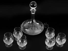Italos készlet 6 pohárral, köszörült hajómintával díszítve. Jelzés nélkül, hibátlan, m: 9-26 cm