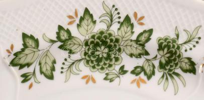 Hollóházi kerek asztalközép kínáló, háncsnyomott peremrésszel. Kísérleti darab! Jelzett, hibátlan, d...