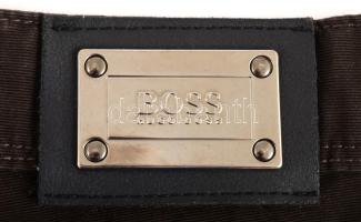 Hugo Boss férfi farmernadrág, 32-34-es méret, jó állapotban