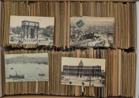 FRANCIAORSZÁG - Kb. 2400 db főleg RÉGI város képeslap dobozban, vegyes minőségben / FRANCE - Cca. 2400 mainly pre-1945 French town postcards in a box, in mixed quality