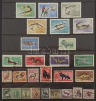 Magyar gyűjtemény, postatiszta anyag a 60-as, 90-es évekből, sok bélyegzett, szovjet és egyéb külföl...