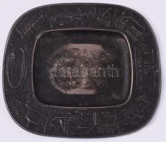 Göteborg Sweden dísztál, kopással, 19x21 cm