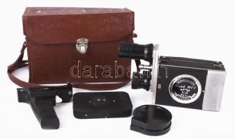 Kiev 16 C-3 16mm-es filmfelvevő, tartozékokkal, táskájában.