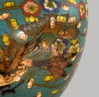 cca 1900 Kínai cloisonne díszítéses váza, horpadással, m: 23,5 cm