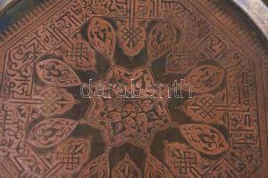 Judaika réz tálca, jelzett egyiptomi, + egy nagyobb réz tálca d: 16 cm, 27 cm