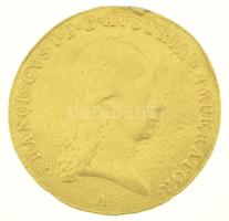 Ausztria 1820A Dukát "I. Ferenc" Bécs (3,48g/0.986) T:VF, fülnyom / Austria 1820A Ducat "Francis I" Vienna (3,48g/0.986) C:VF, earmark Adamo C49, Krause KM#2170