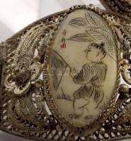Kínai filigrán ezüstözött réz ékszer szett, karkötő, fülbevaló pár, bross