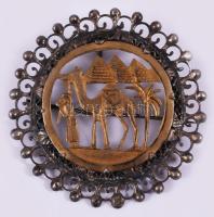 Egyiptomi mintás ezüst (Ag) bross, d: 4,5 cm, jelzett, nettó 14,4g