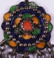 Ezüst (Ag) függő, zománcozott, függesztője nem ezüst, bruttó 16,2g