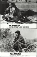 cca 1989 előtt készült, Charles Bronson főszereplésével, a "Mr. Majestyk" című amerikai film jelenetei és szereplői, 12 db vintage produkciós filmfotó (vitrinfotó, lobbyfotó) ezüst zselatinos fotópapíron, a használatból eredő (esetleges) kisebb hibákkal, 18x24 cm