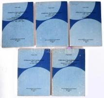 Tokaji András: Tömegdal Magyarországon 1945-1956 - Történet és a művek elemzése (I.-V.) Teljes sorozat. Bp., 1985 Művelődéskötató intézet. Dedikált!