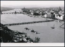 cca 1946 Dunai panoráma, 1 db modern nagyítás, jelzés nélkül, 15x21 cm