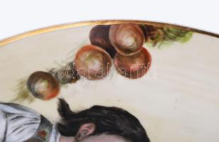 Meissen játszó gyermekek. nagy méretű dísztál. Kézzel festett, jelzett, kos kopással d: 34 cm