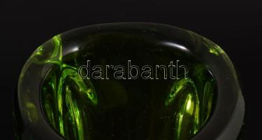 Ján Beranek zöld rücskös váza. Többrétegű, anyagában színezett, hibátlan m: 23 cm /// Ján Beranek gr...