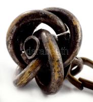 Ezüst mandzsetta pár, kék kő berakással, kőhiánnyal, jelzett, bruttó 5,3g