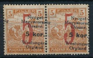 Nyugat-Magyarország VI. 1921 Arató 5K pár látványosan eltolódott felülnyomással (erős betapadásnyom) / Mi 67 pair with strongly shifted perforation (gum disturbances) Signed: Bodor