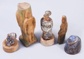 5 db faragott, festett fa szobor. 10-19 cm
