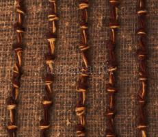 Jelzett iparművész fali kép. Kender, gyapjú, fa. 95x67 cm