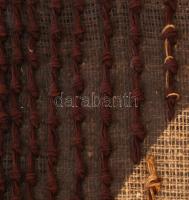 Jelzett iparművész fali kép. Kender, gyapjú, fa. 95x67 cm