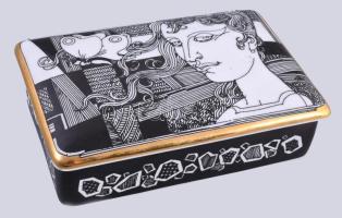 Hollóházi Szász Endre által tervezett mintával díszített bonbonier. Matricás, jelzett, hibátlan, 14x9 cm