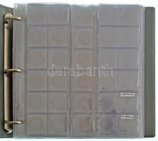 Használt állapotú háromgyűrűs berakóalbum 10db műanyag berakólappal (közte sérült) klf méretű érmék ...