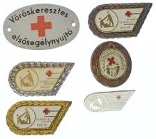 DN 5xklf "Elsősegély nyújtó" fém jelvény, mind különböző! + "Vöröskeresztes elsősegélynyújtó" egyoldalas fém plakett (27x45mm) T:AU,XF