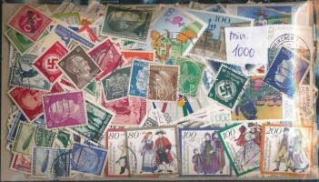 Min. 1.000 db német bélyeg, hozzá blokkok és küldemények is, ömlesztve zacskóban